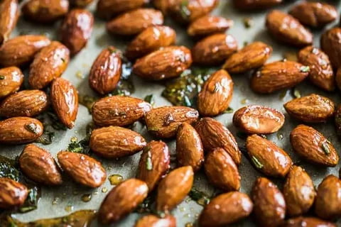 تصویر 3 از خرید و قیمت انواع بادام درختی شور